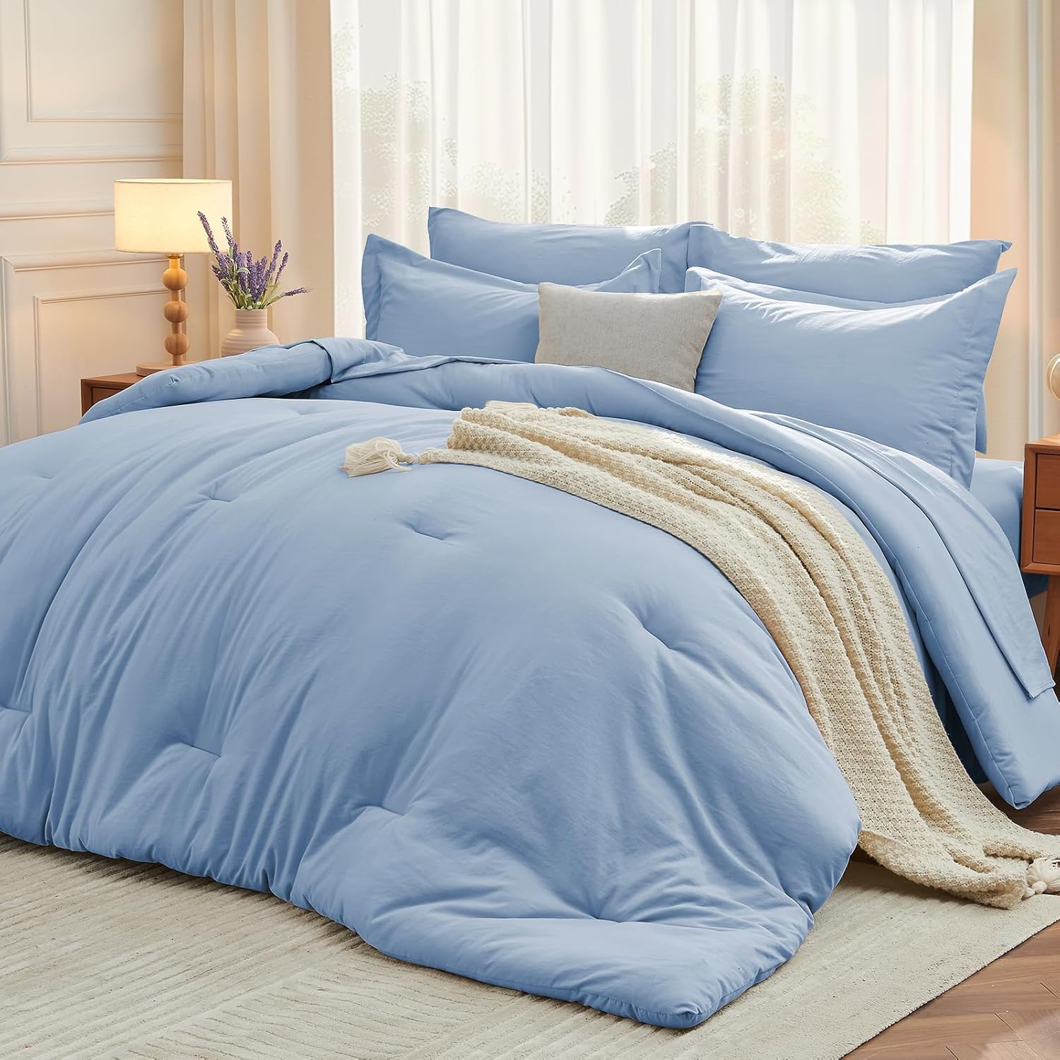 Yuelora Queen Bed in a Bag Set, 7 Pieces, Beige