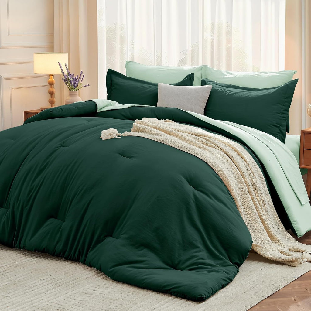 Yuelora Queen Bed in a Bag Set, 7 Pieces, Beige