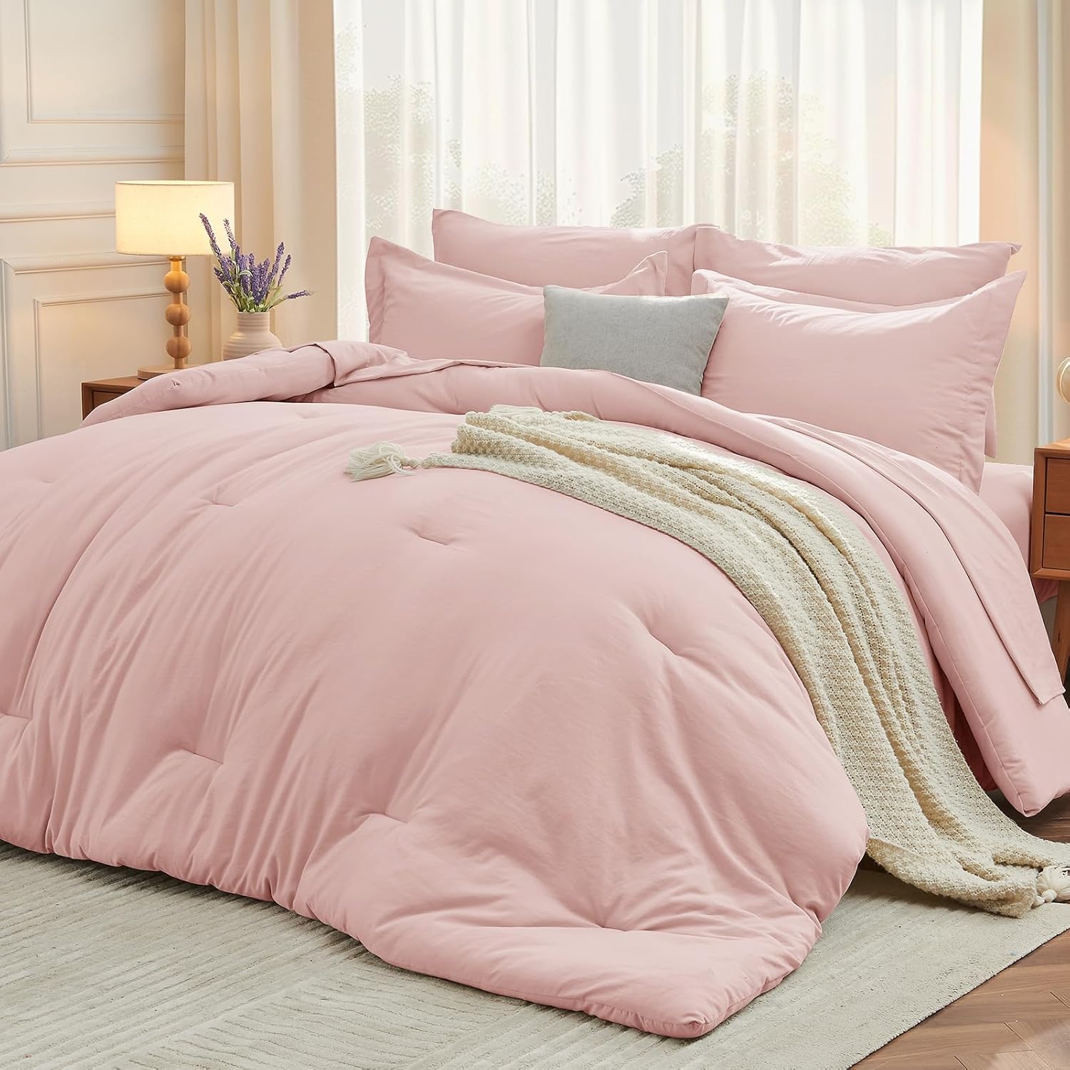 Yuelora Queen Bed in a Bag Set, 7 Pieces, Beige