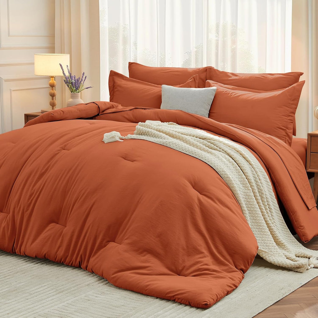 Yuelora Queen Bed in a Bag Set, 7 Pieces, Beige