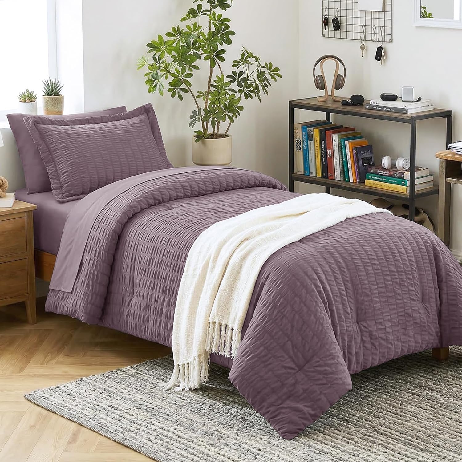 Yuelora Queen Bedding Set, 7 Pieces, Brown Seersucker Comforter Set