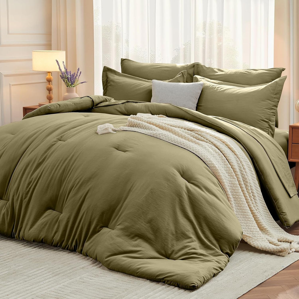 Yuelora Queen Bed in a Bag Set, 7 Pieces, Beige