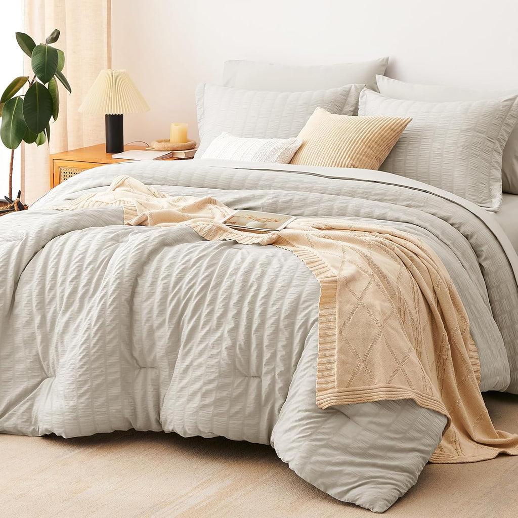 Yuelora Queen Bedding Set, 7 Pieces, Brown Seersucker Comforter Set